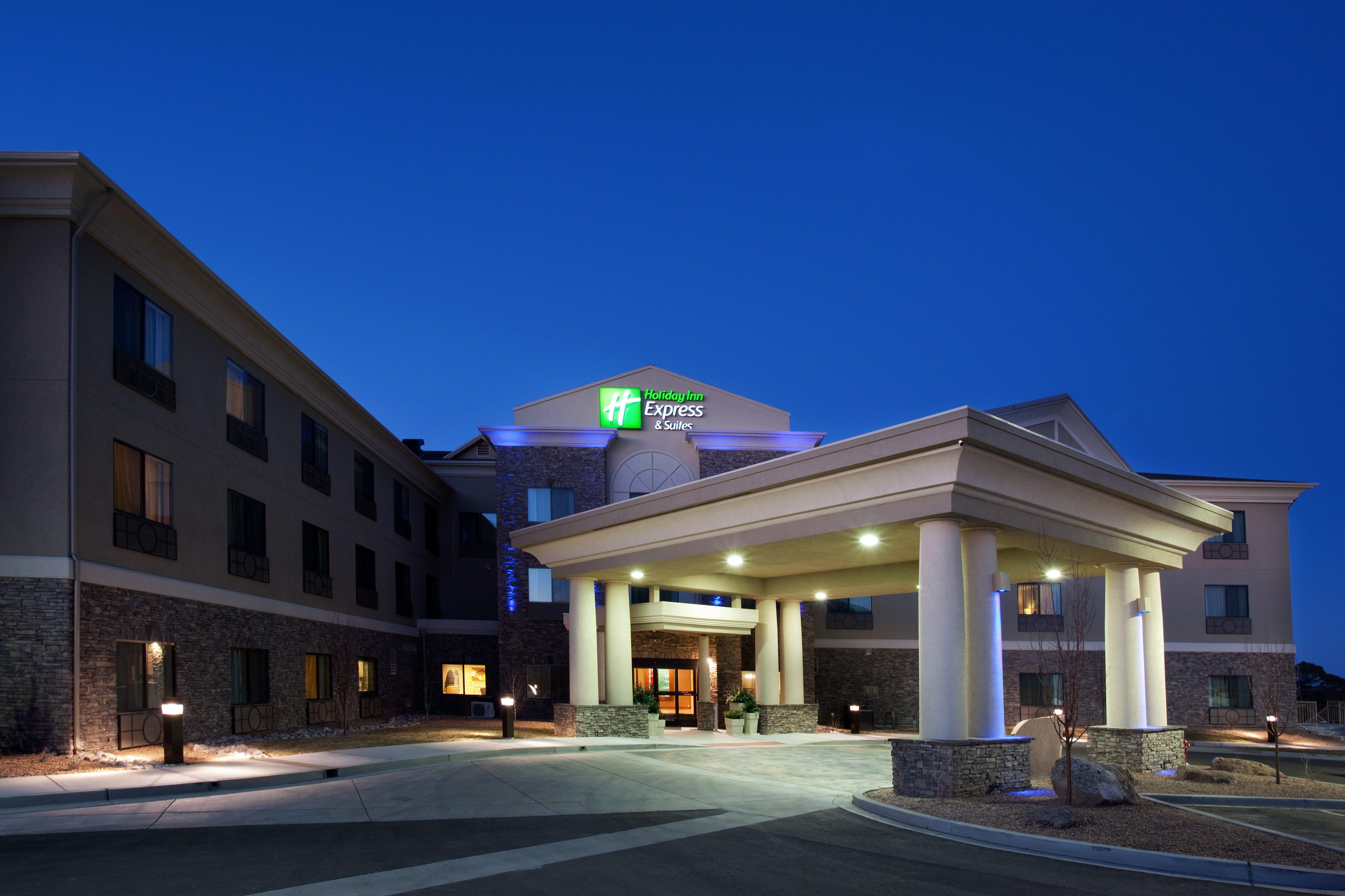 Holiday Inn Express And Suites Los Alamos Entrada Park, An Ihg Hotel Dış mekan fotoğraf