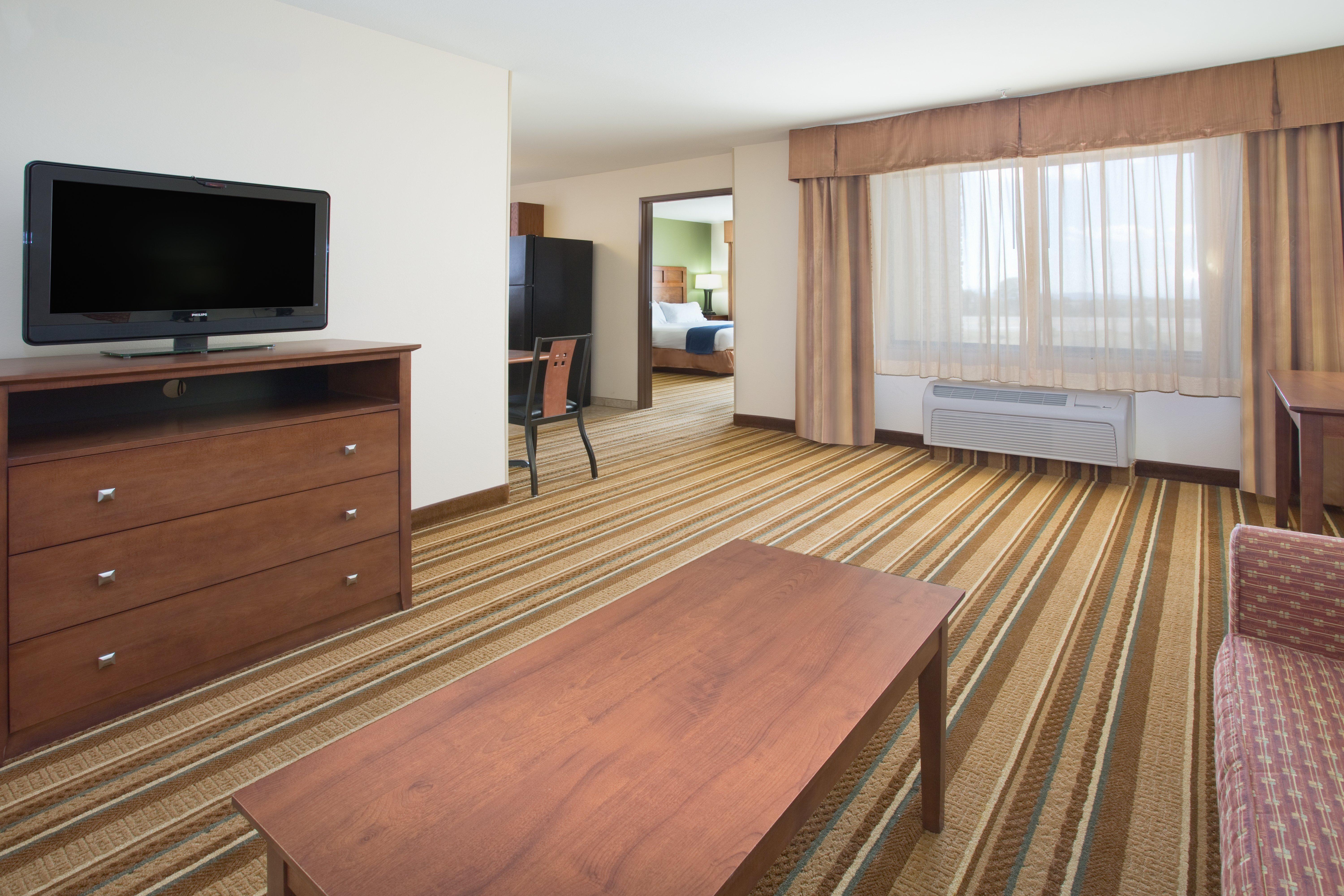 Holiday Inn Express And Suites Los Alamos Entrada Park By Ihg Dış mekan fotoğraf