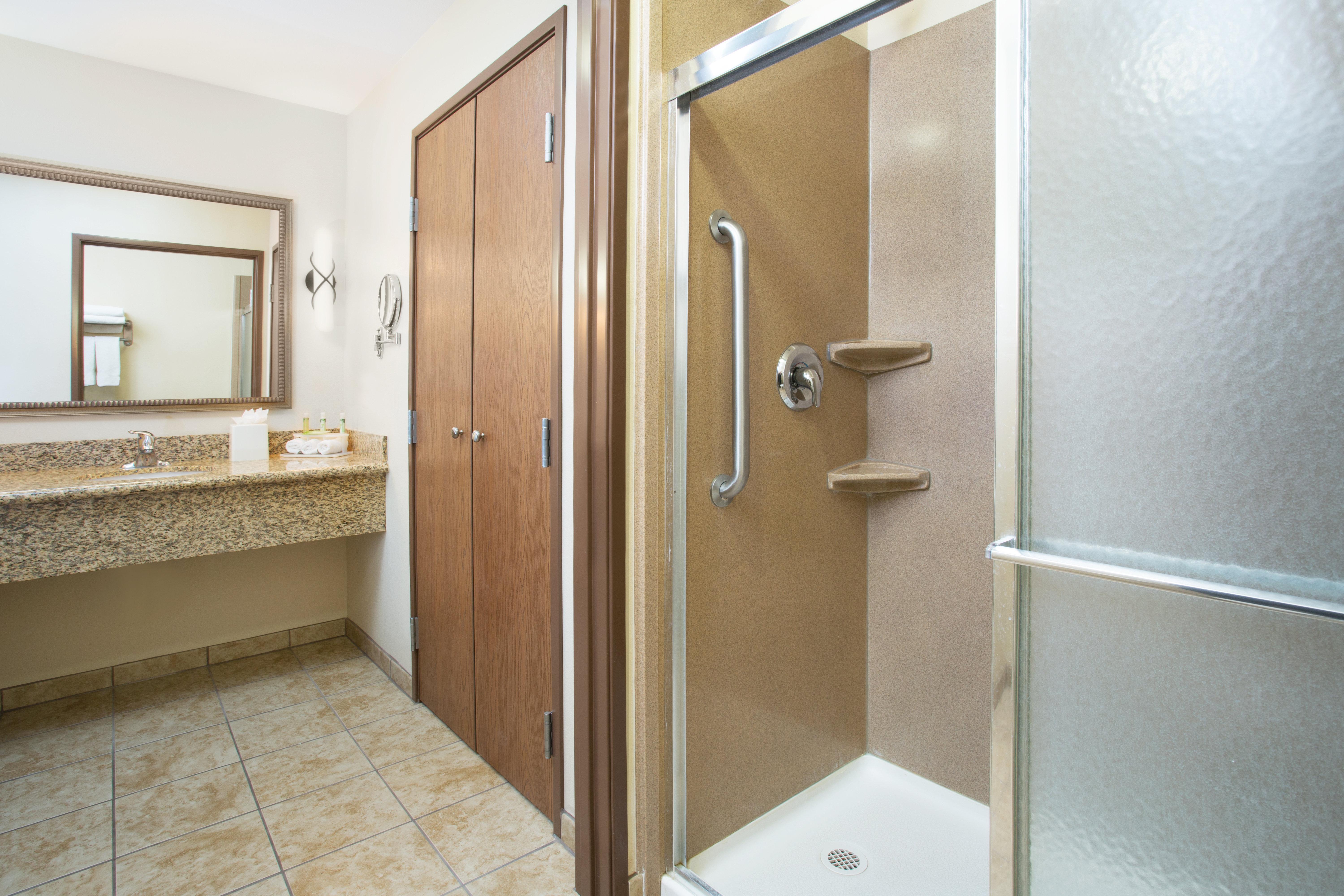 Holiday Inn Express And Suites Los Alamos Entrada Park By Ihg Dış mekan fotoğraf
